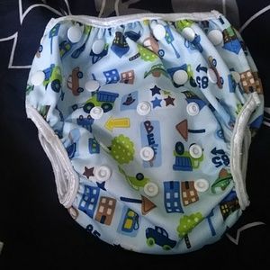 Reusable swim diapers